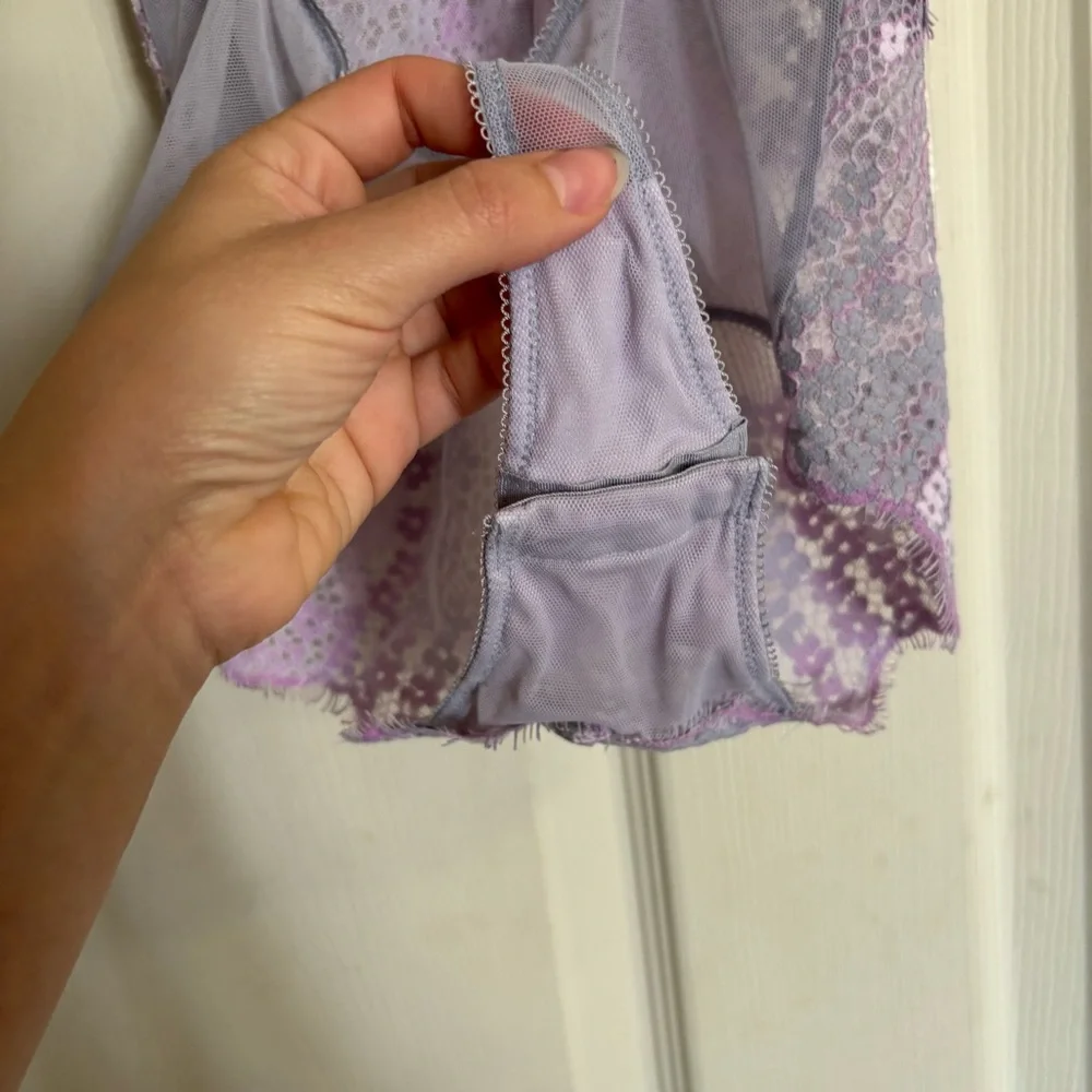 Victoria's Secret Dream Angels Mini Floral Lace Plunge Teddy Bodysuit Lavender